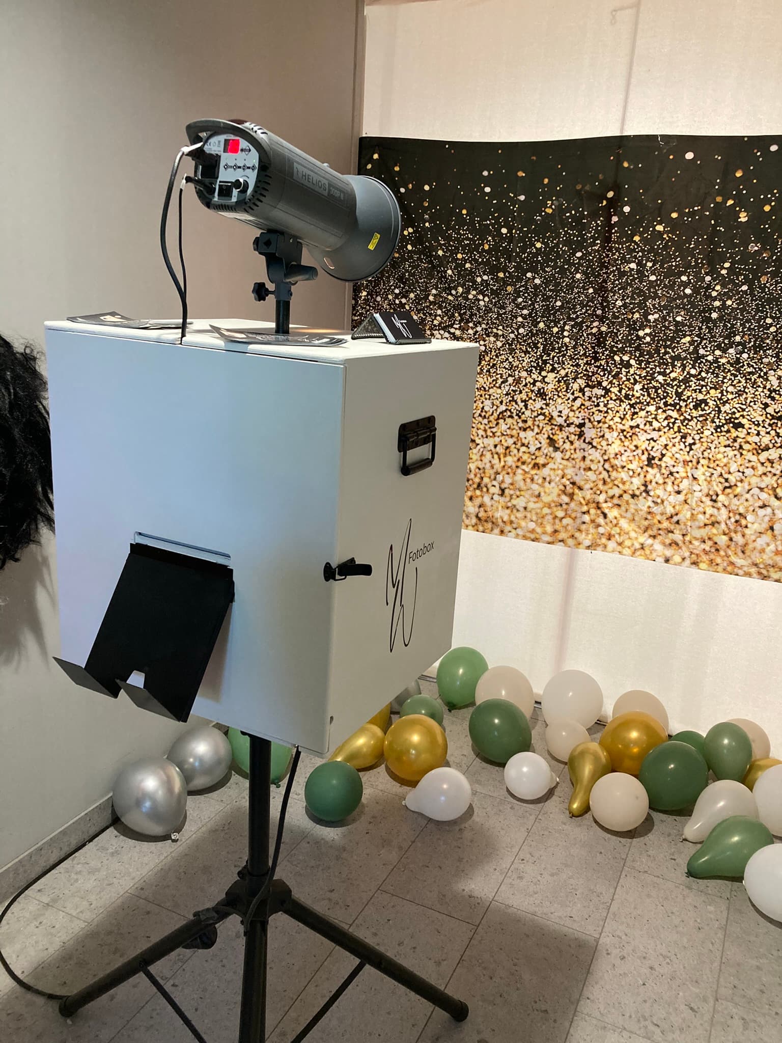 MW-Fotobox in Aktion. Aufbaubild Nummer 1